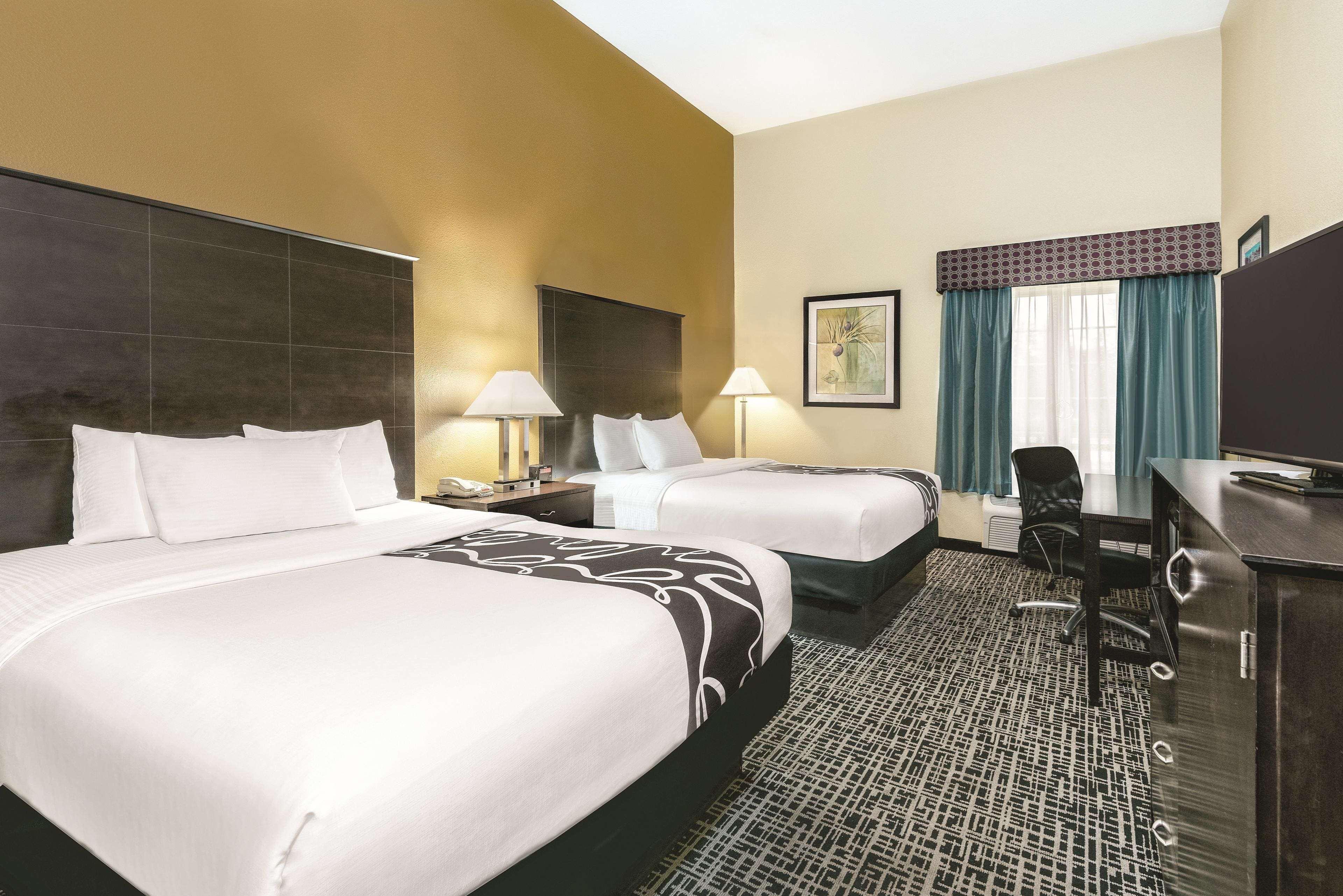 Hotel La Quinta By Wyndham San Antonio The Dominion