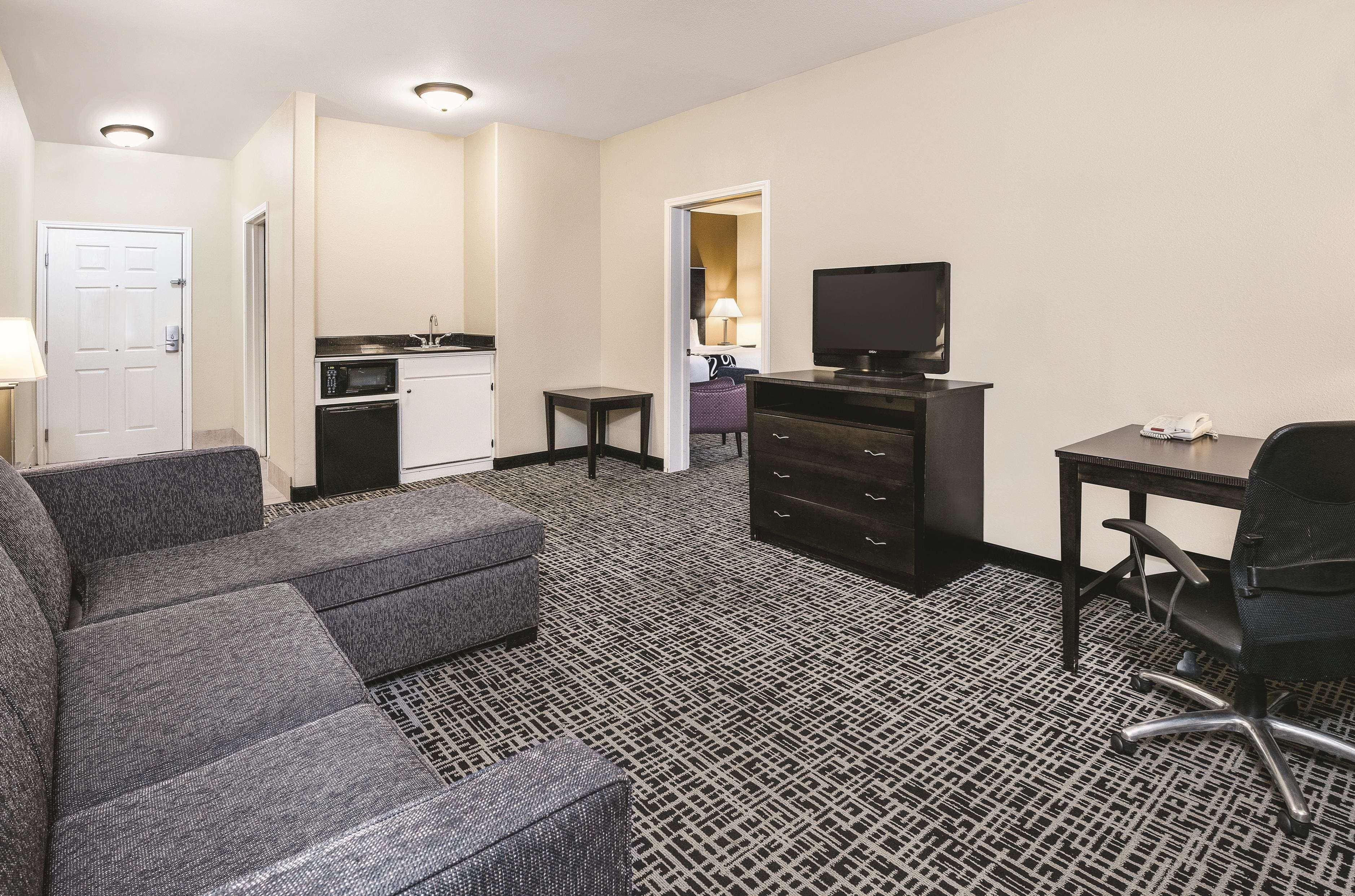 La Quinta By Wyndham San Antonio The 3* Dominion
