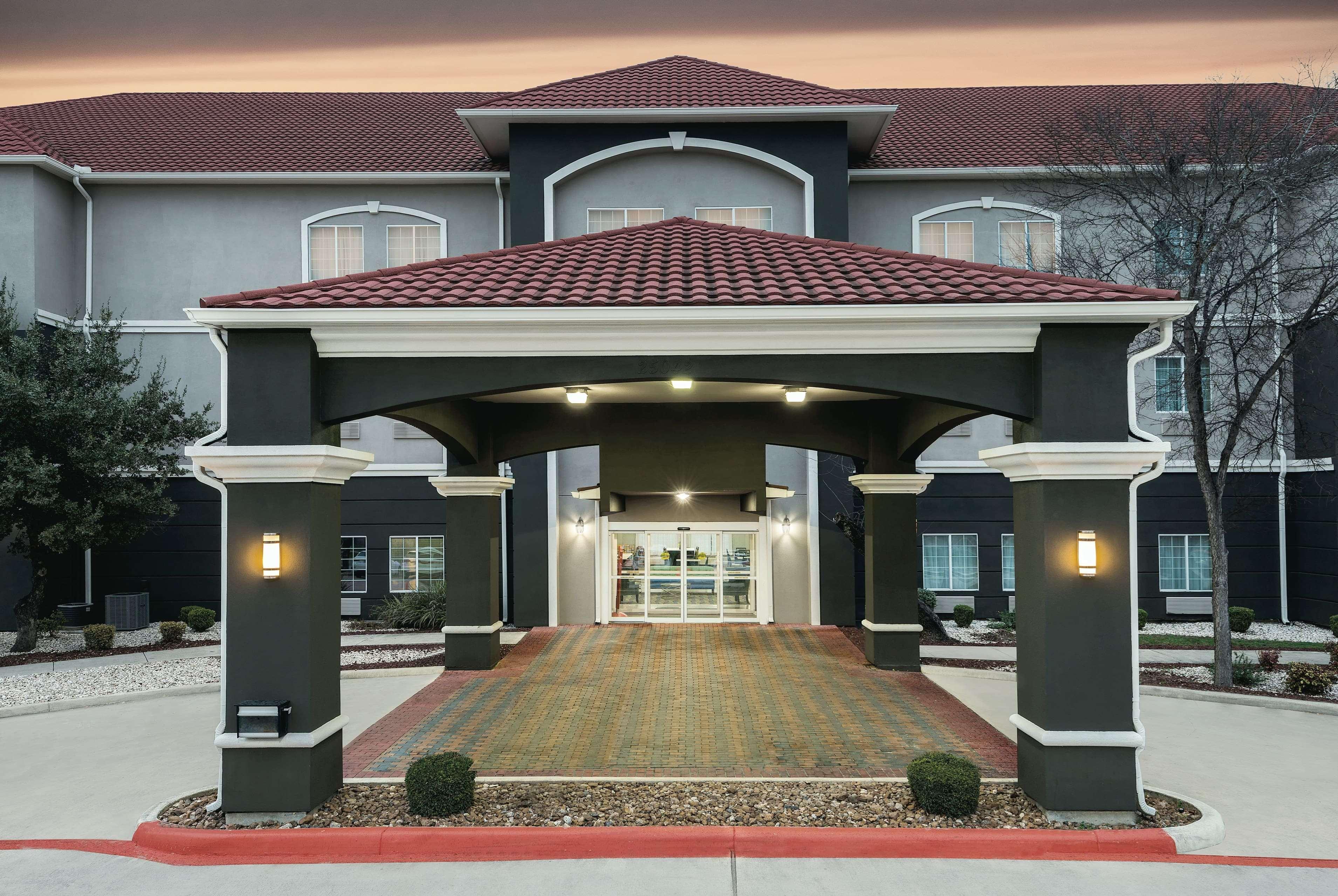 Hotel La Quinta By Wyndham San Antonio The