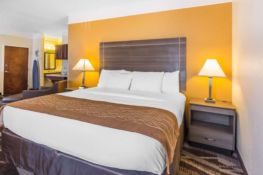 Comfort Near Frost Bank Center Inn San Antonio