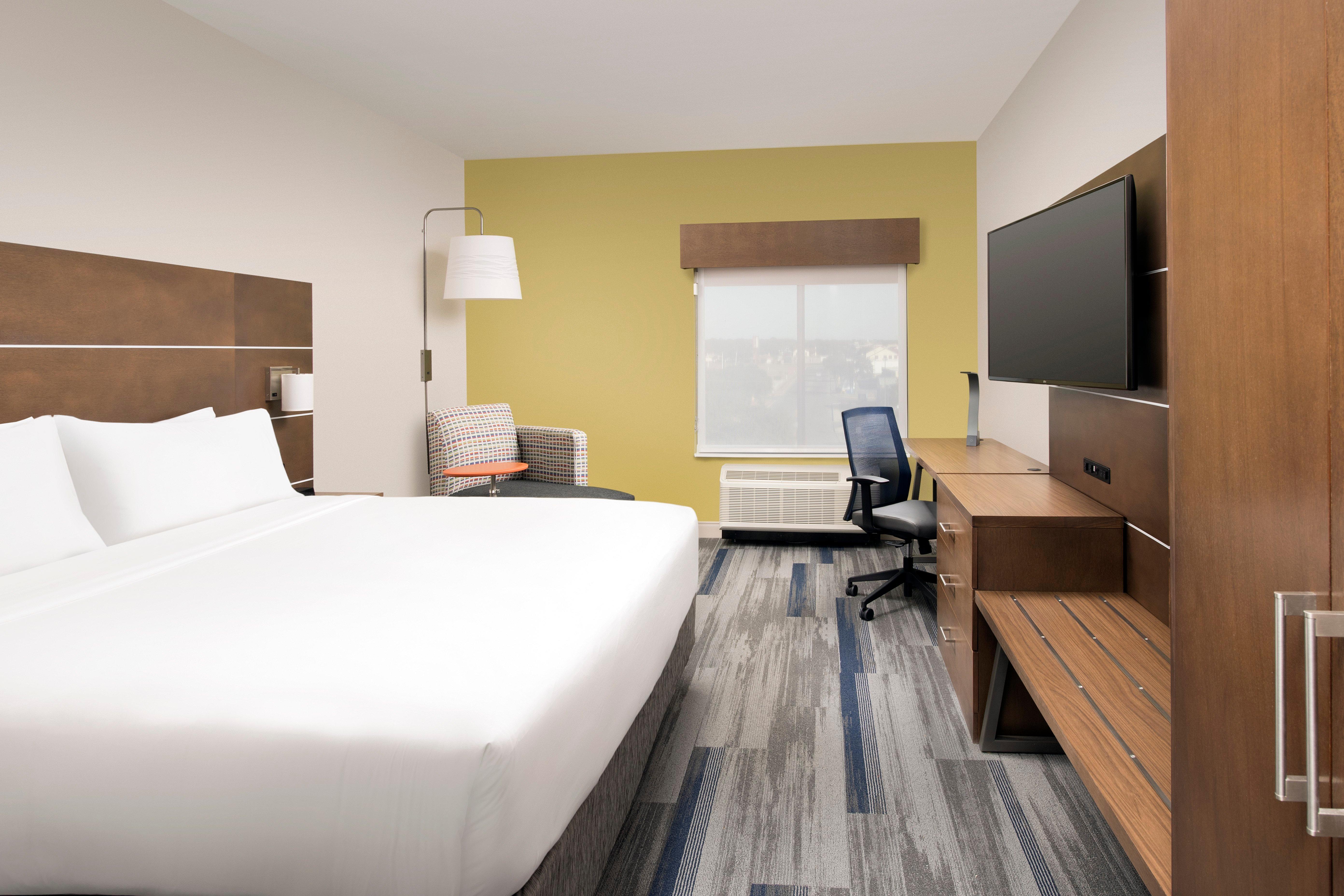 Hotel Express & North-windcrest By Ihg 3*
