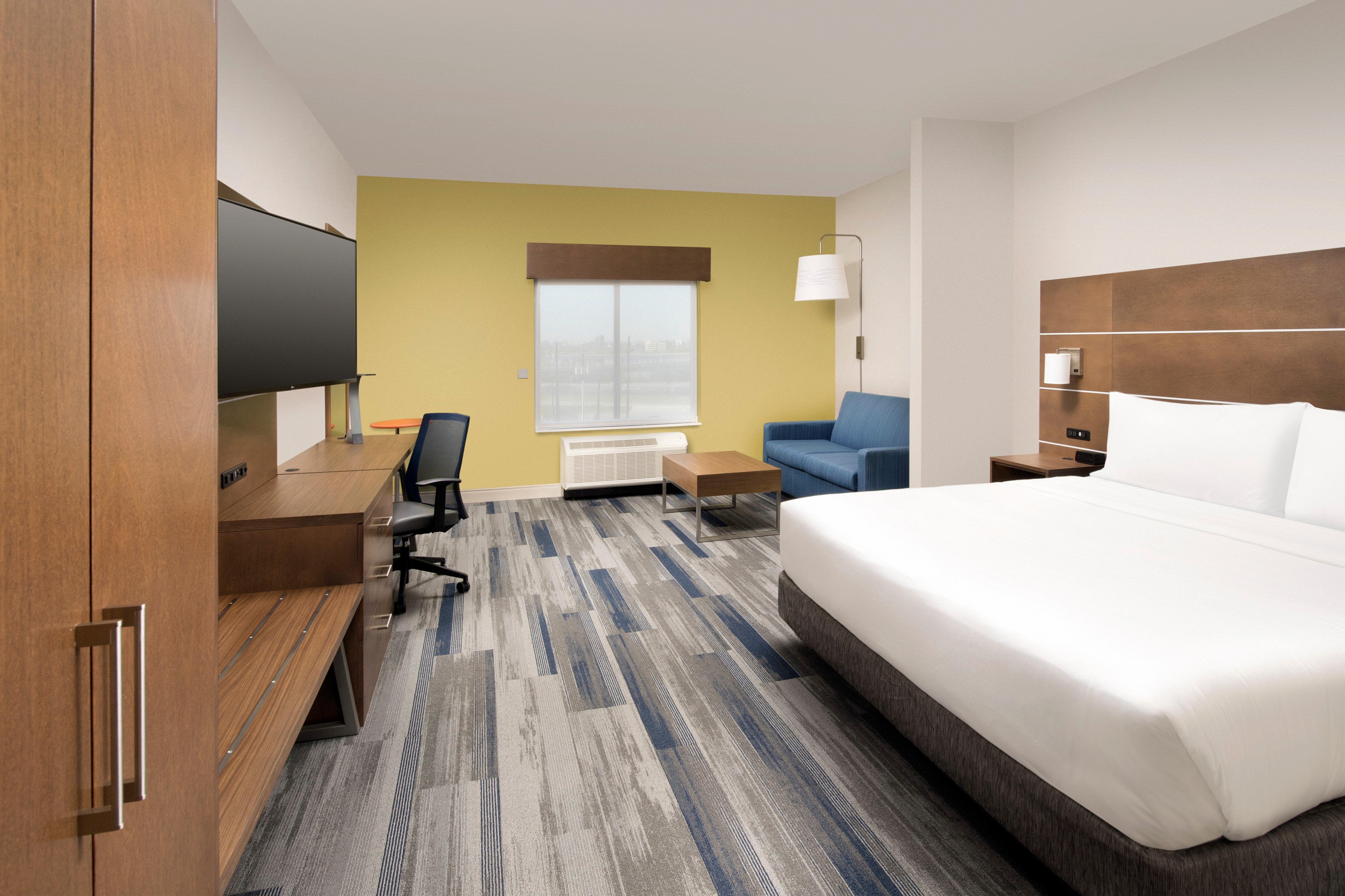 Express & North-windcrest By Ihg Hotel
