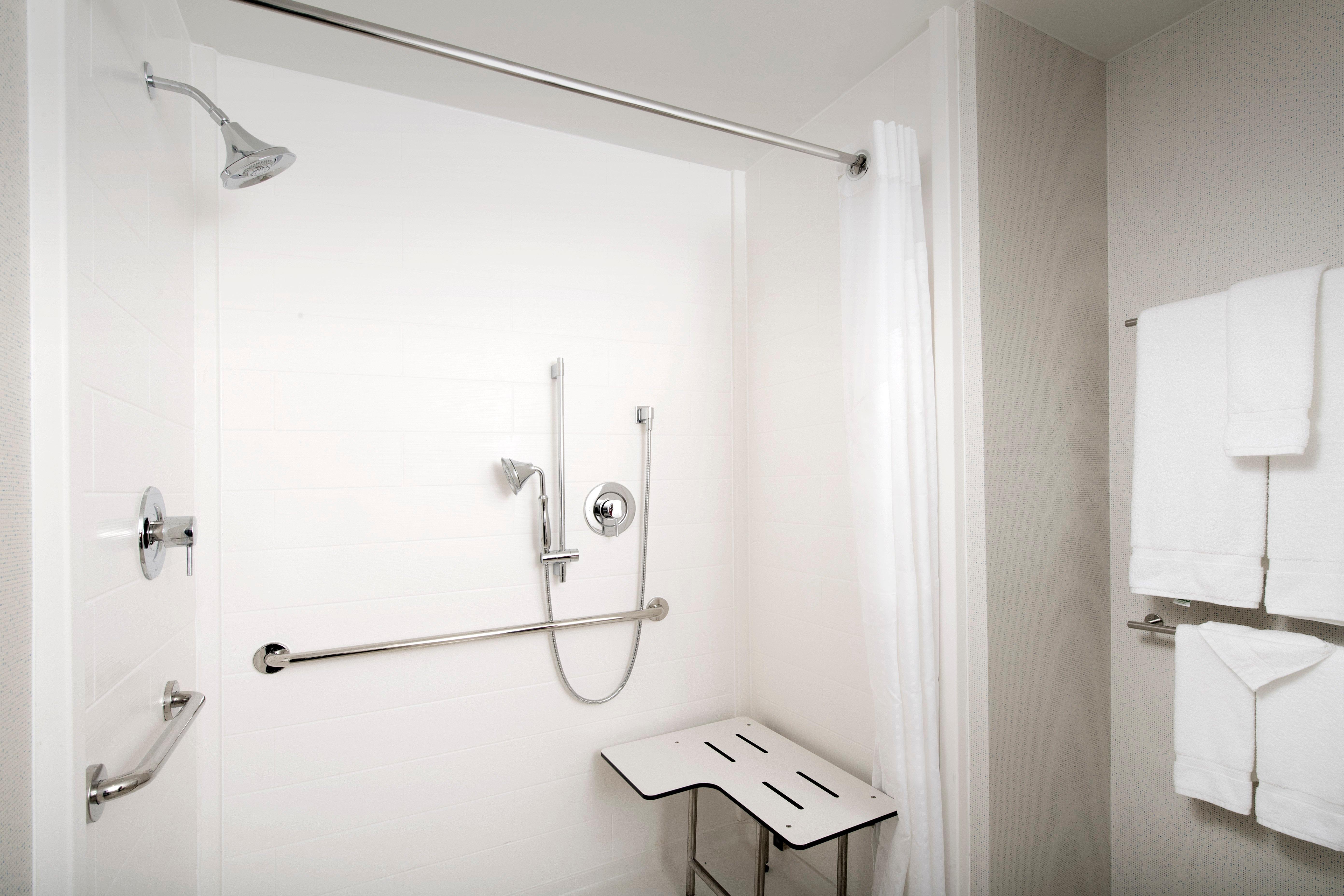 Express & North-windcrest By Ihg Hotel San Antonio