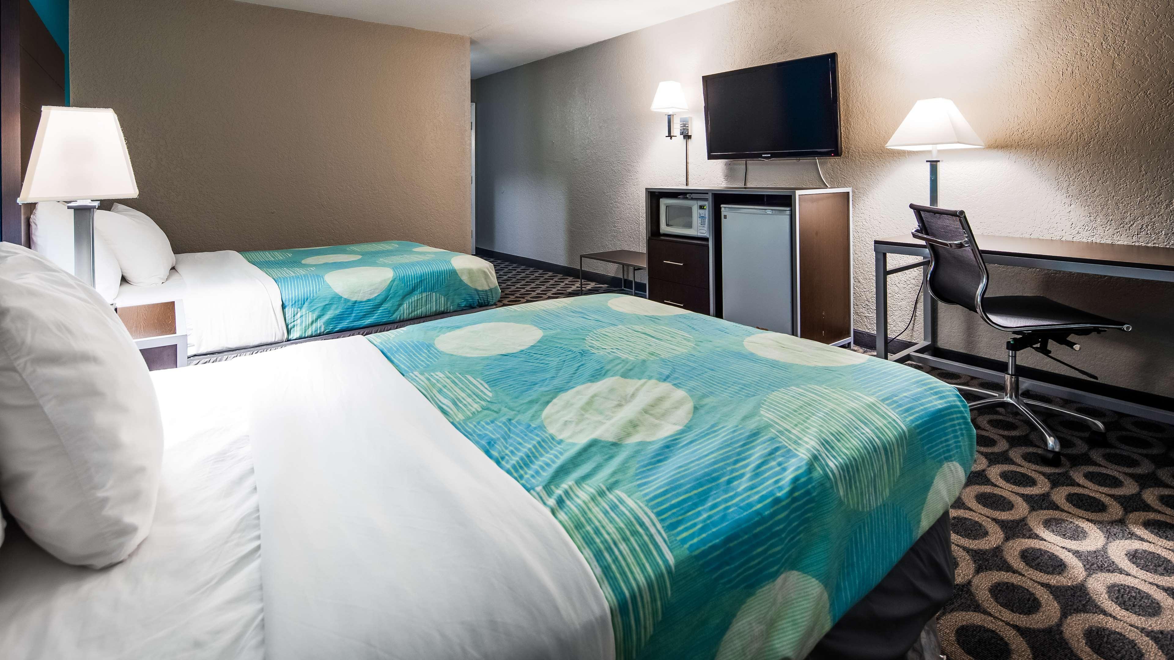 Hotel Travelodge By Wyndham Downtown Northeast 2*
