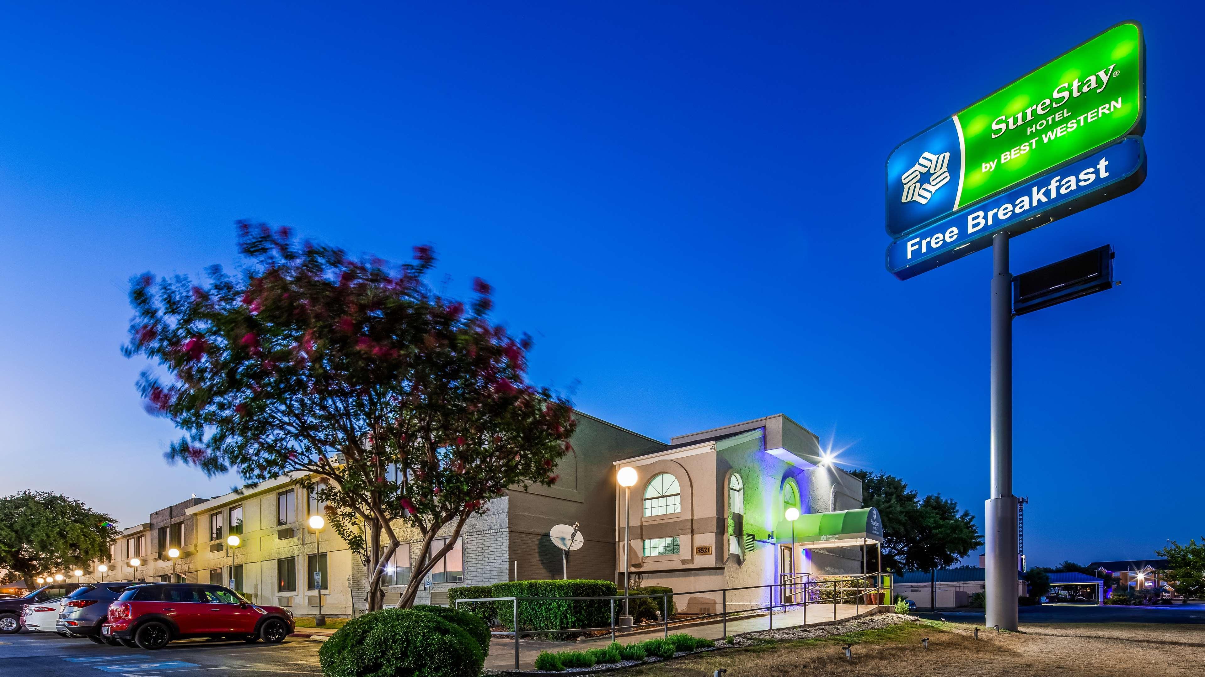 Hotel Travelodge By Wyndham Downtown Northeast San Antonio