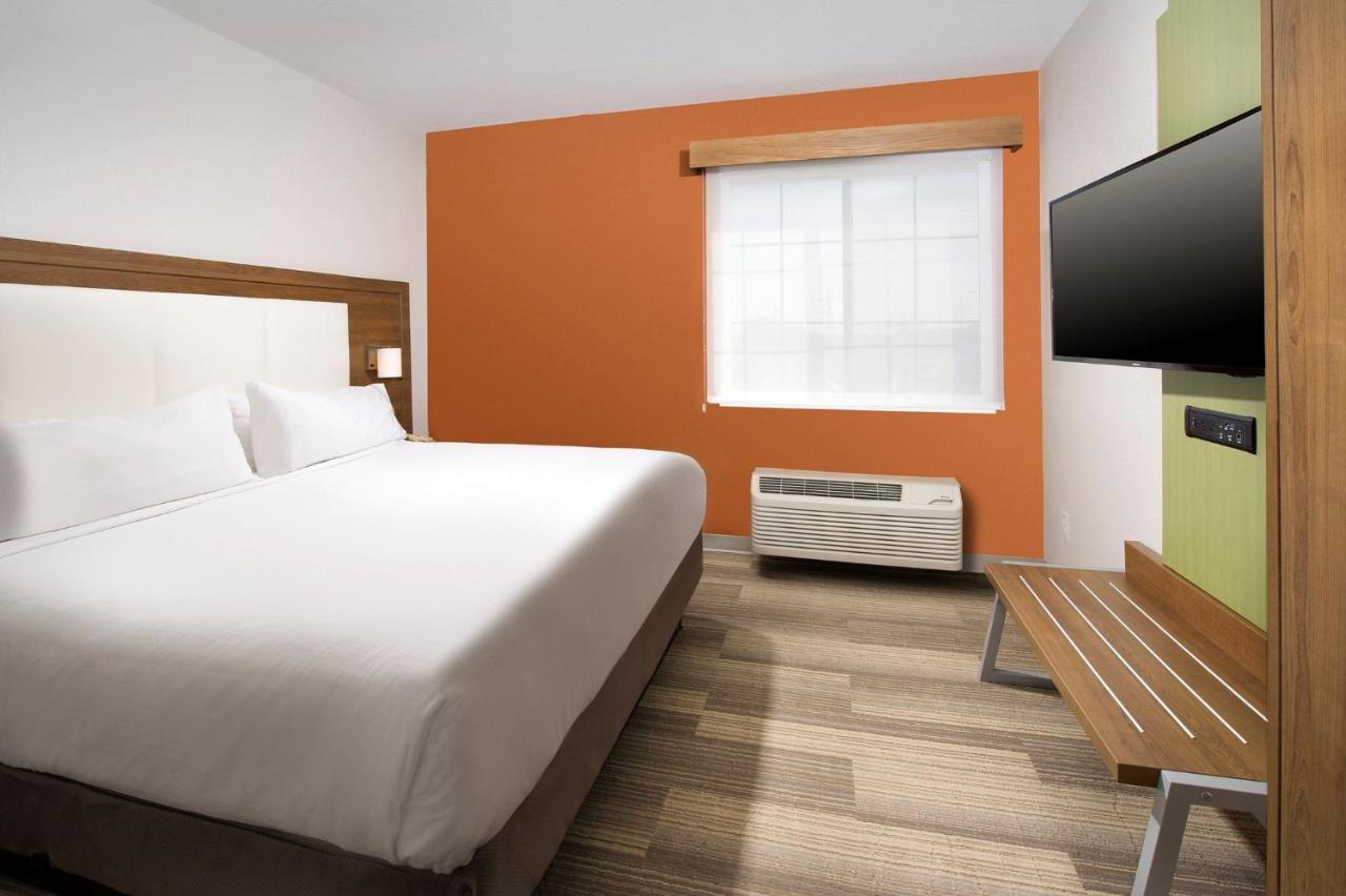 Express & - Downtown Market Area By Ihg