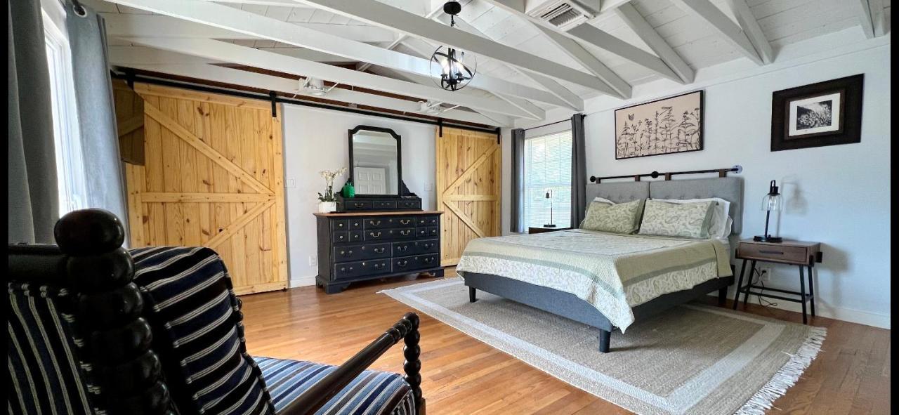La Mariposa - New! 5 Min To Downtown!