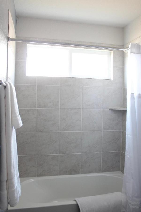 Cozy Selfie House Near Bmt Lackland Holiday home