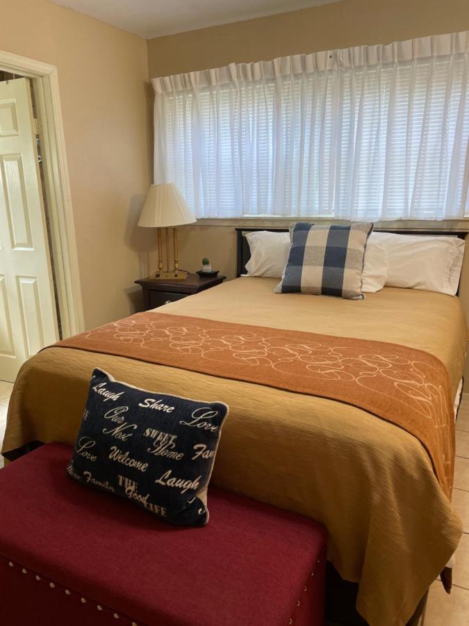 Larger Piece Of Heaven Near Lackland Air Force Base Holiday home San Antonio