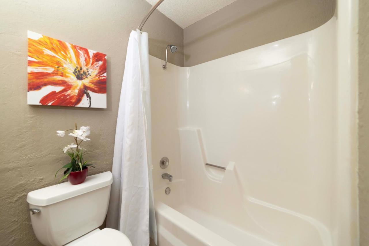 Holiday home Style & Comfort Townhome Near Tourist Attractions San Antonio