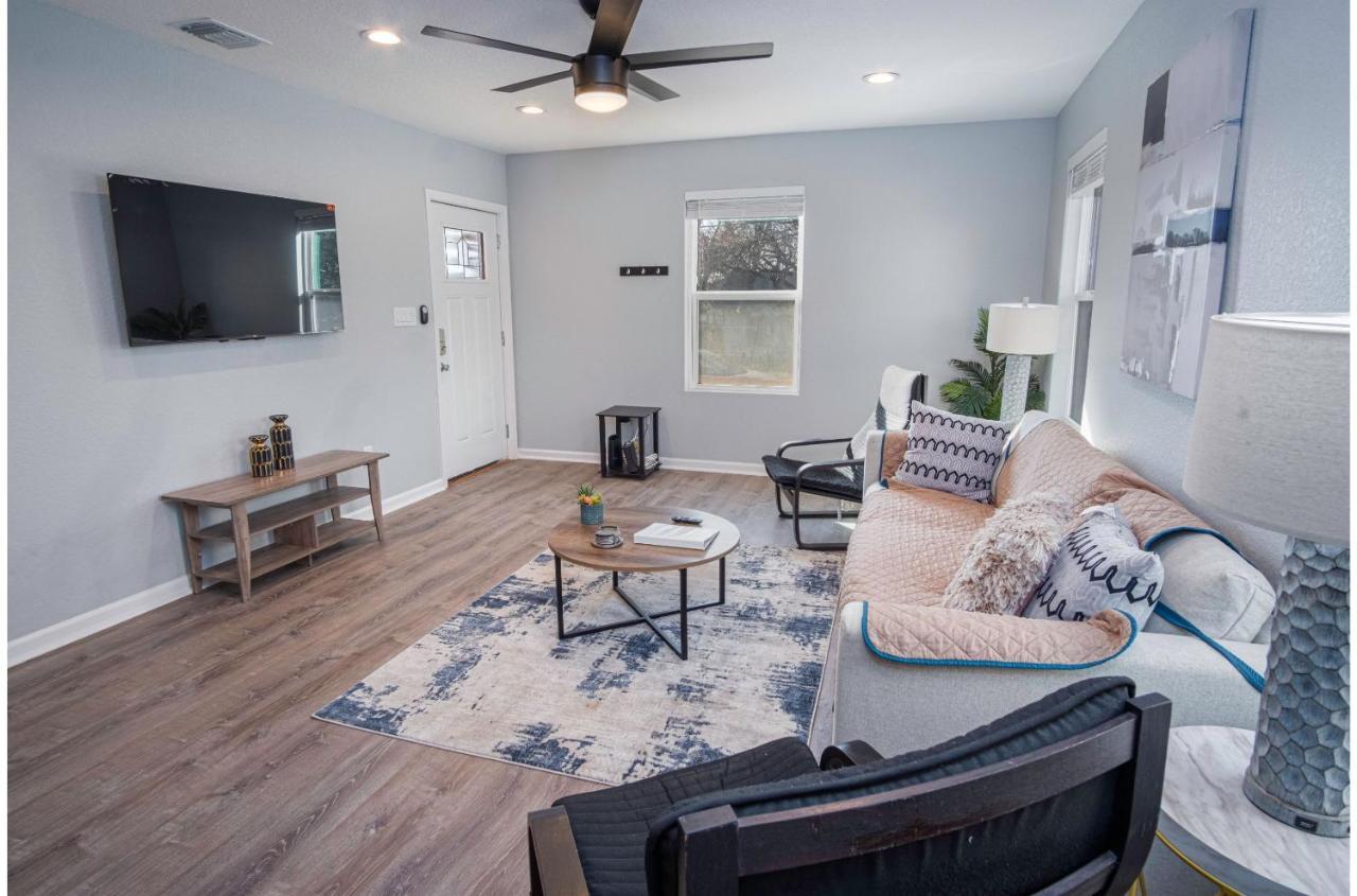 Adorable 4br 2ba Close To Riverwalk And Downtown * San Antonio