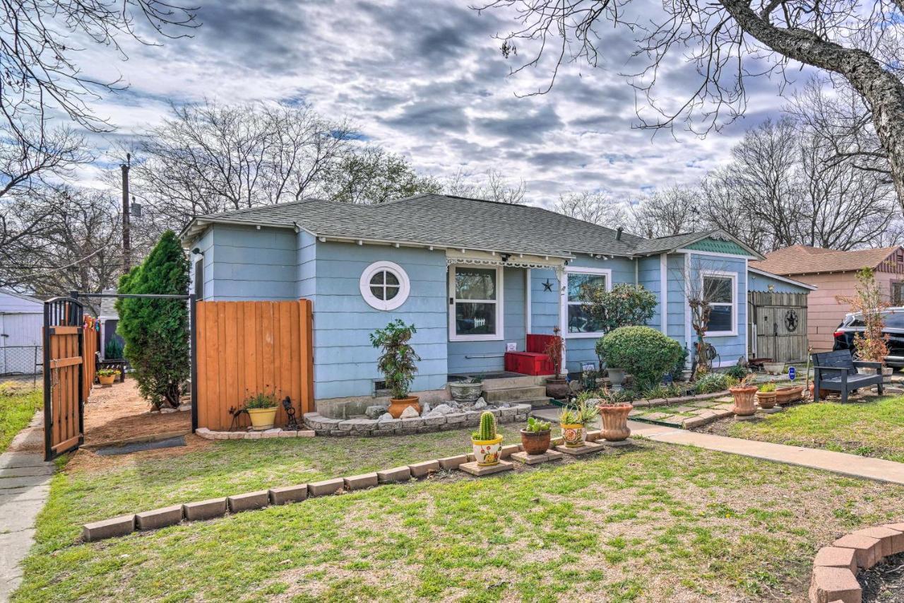 Bright Texas Near Zoo! Holiday home *