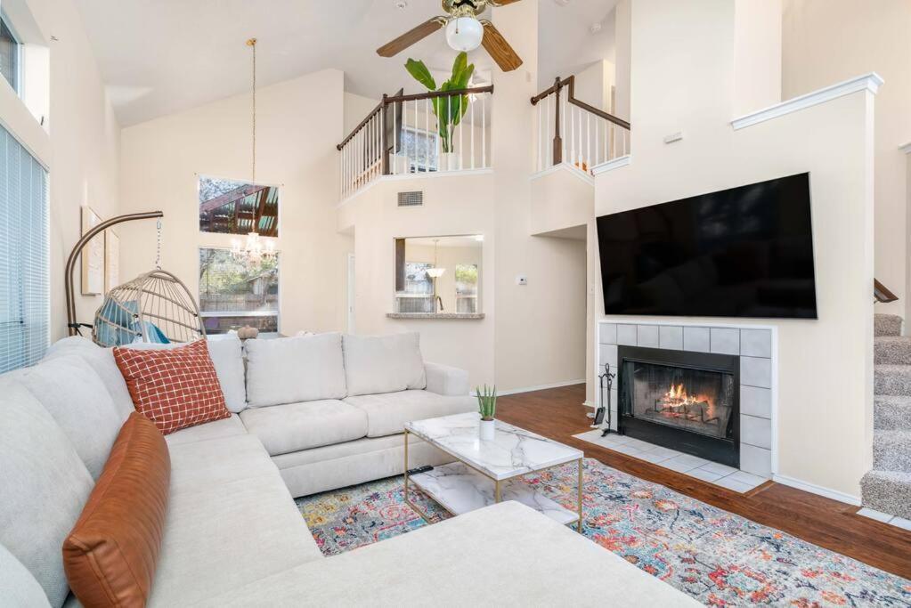 Villa 3b W Pool, Bbq, Firepit, Yard Games, Gym *