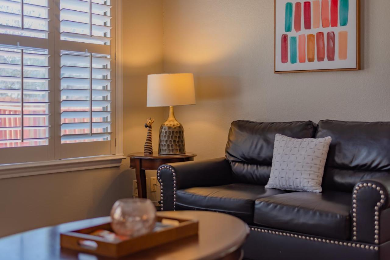 Holiday home Beautiful House In An Upscale Neighborhood With Pool, Private Patio & Bbq *