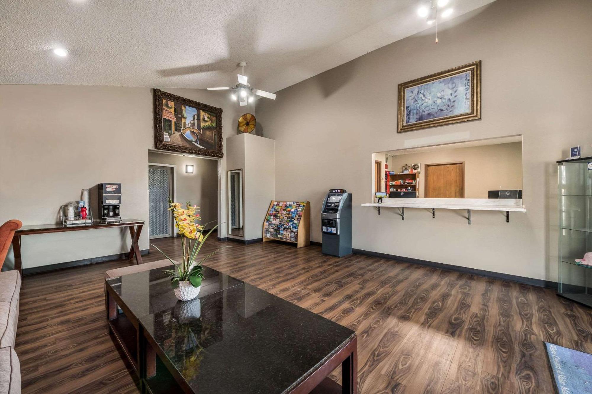 Econo Near Seaworld - Medical Center San Antonio