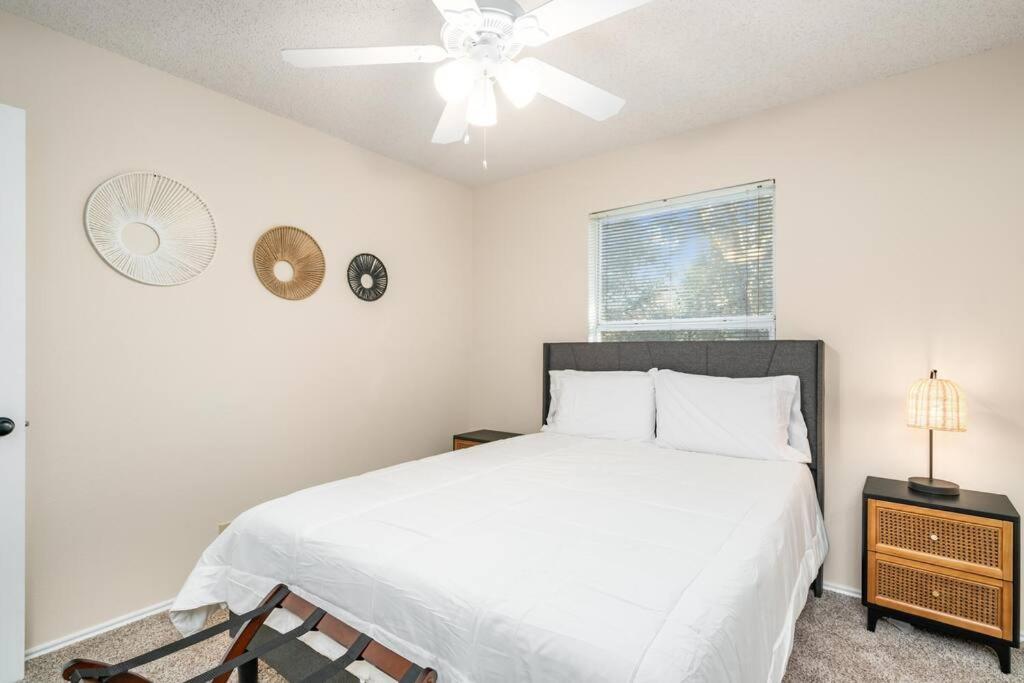 3b W Pool, Bbq, Firepit, Yard Games, Gym * San Antonio