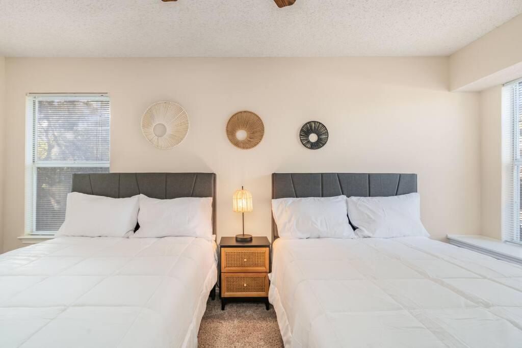 3b W Pool, Bbq, Firepit, Yard Games, Gym * San Antonio