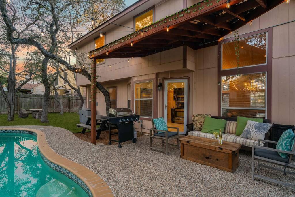 3b W Pool, Bbq, Firepit, Yard Games, Gym Villa *