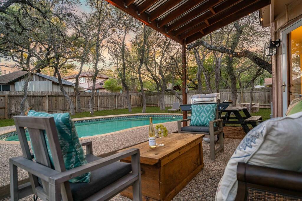 3b W Pool, Bbq, Firepit, Yard Games, Gym San Antonio