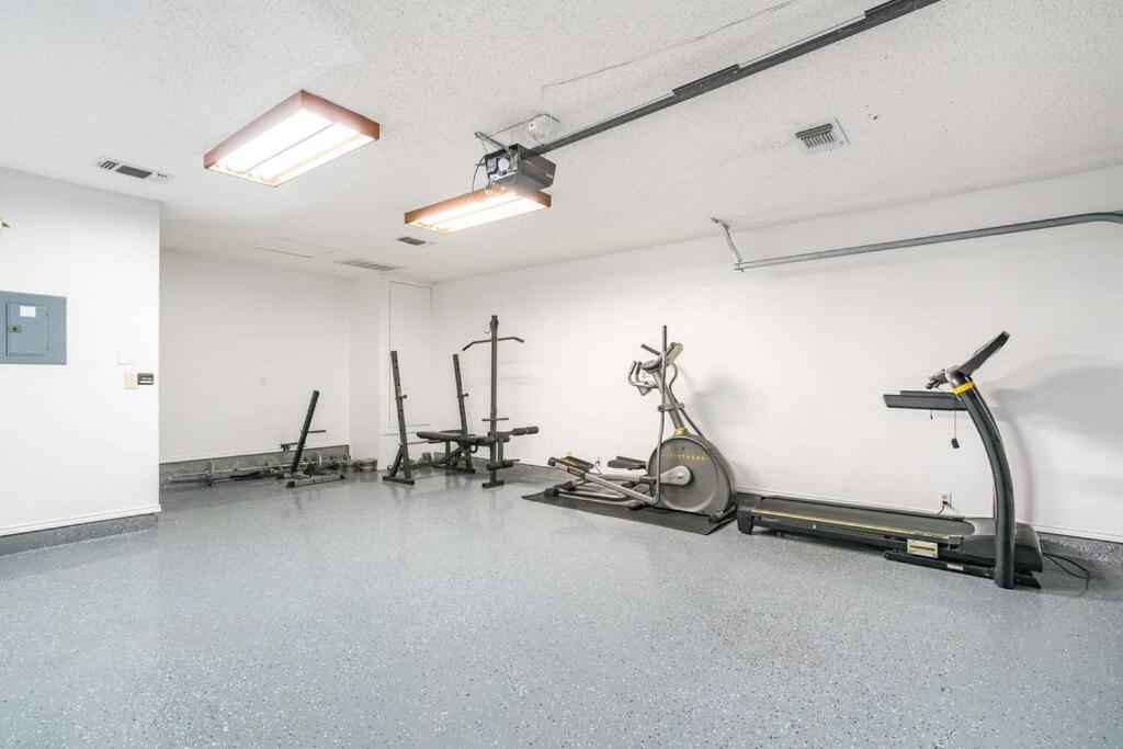 3b W Pool, Bbq, Firepit, Yard Games, Gym *