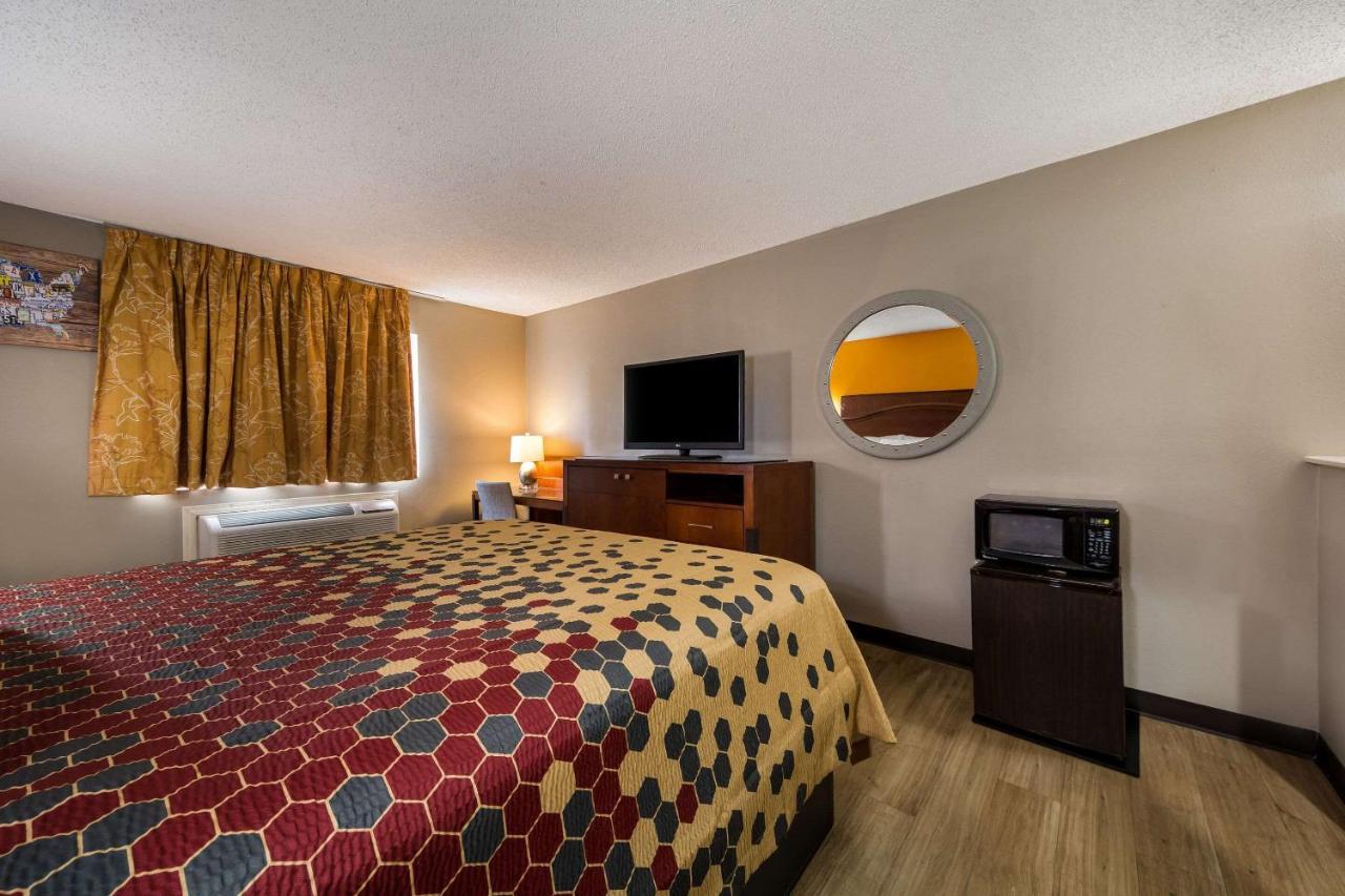 Econo Near Seaworld - Medical Center * San Antonio