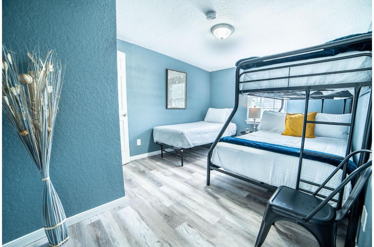 Fascinating 2br1ba Near Festive Dt And Riverwalk Holiday home