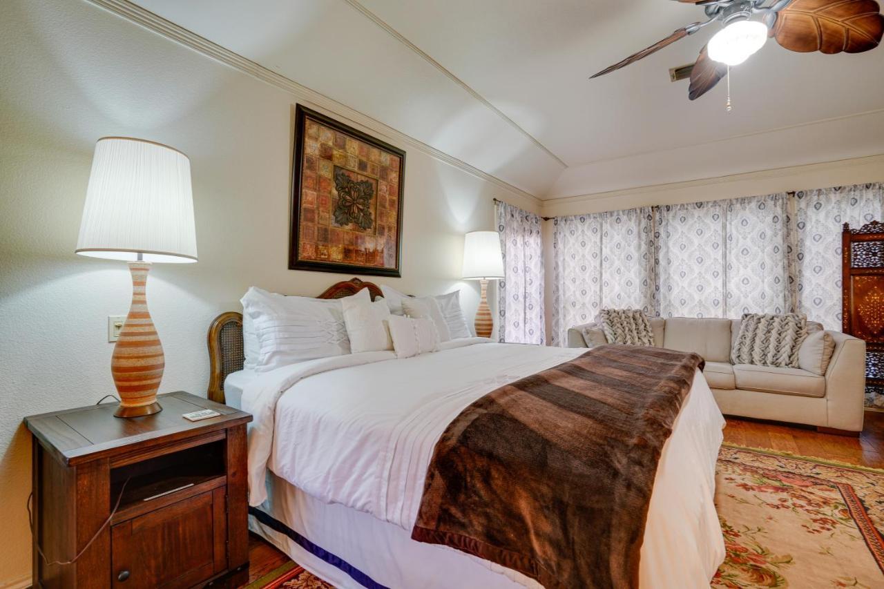 Spacious With Patio And Grill! *