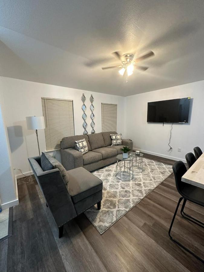 New Remodel - Close To Sea World- Family Friendly * San Antonio