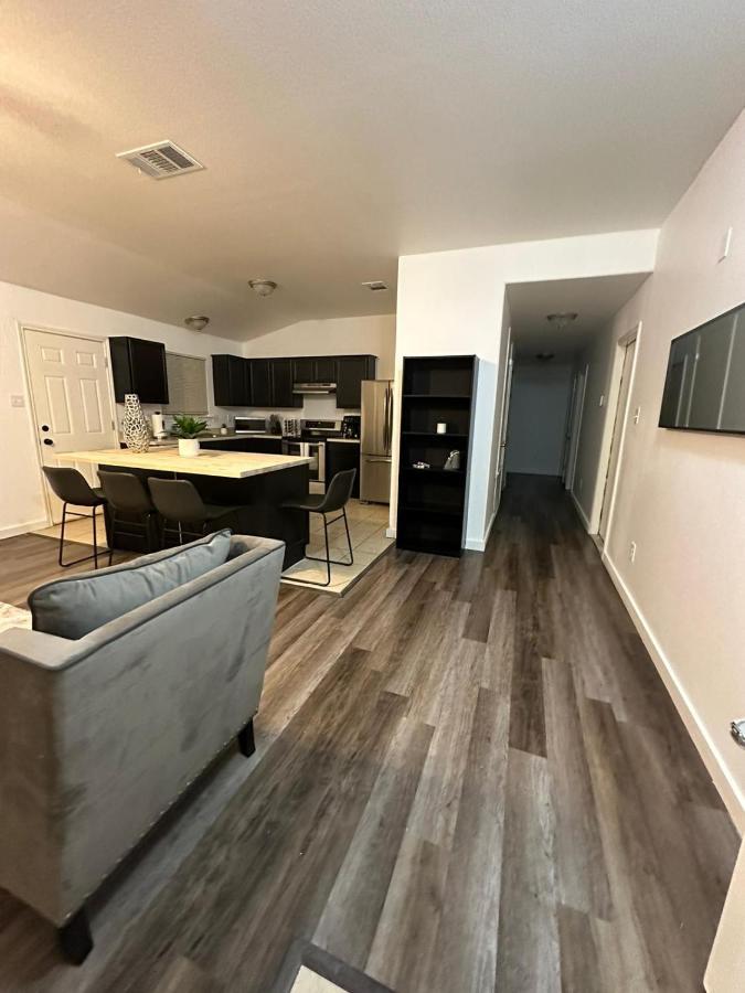 New Remodel - Close To Sea World- Family Friendly Holiday home *