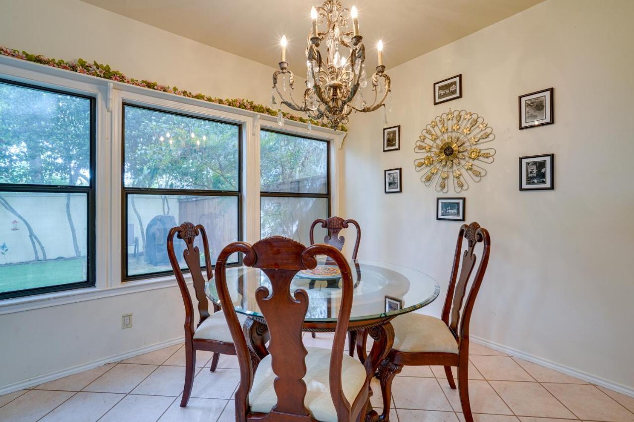 Holiday home Spacious With Patio And Grill! San Antonio