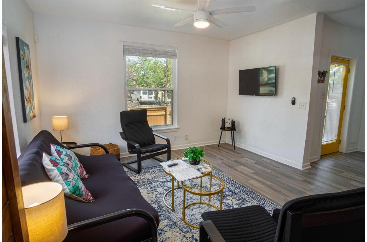 Charming 4br2ba Only 5 Mins Downtown Riverwalk * San Antonio