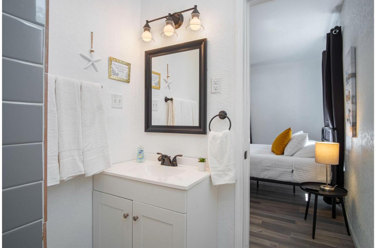 Charming 4br2ba Only 5 Mins Downtown Riverwalk