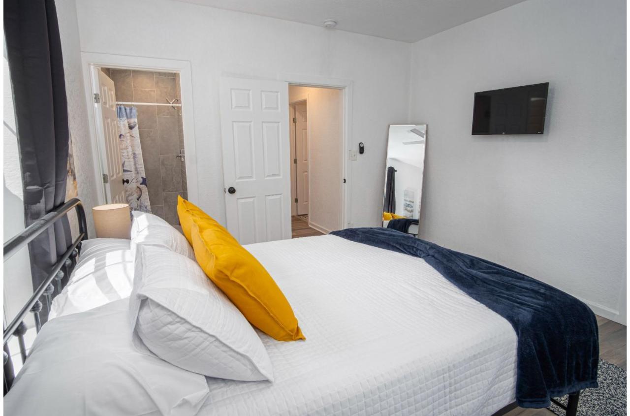 Charming 4br2ba Only 5 Mins Downtown Riverwalk San Antonio