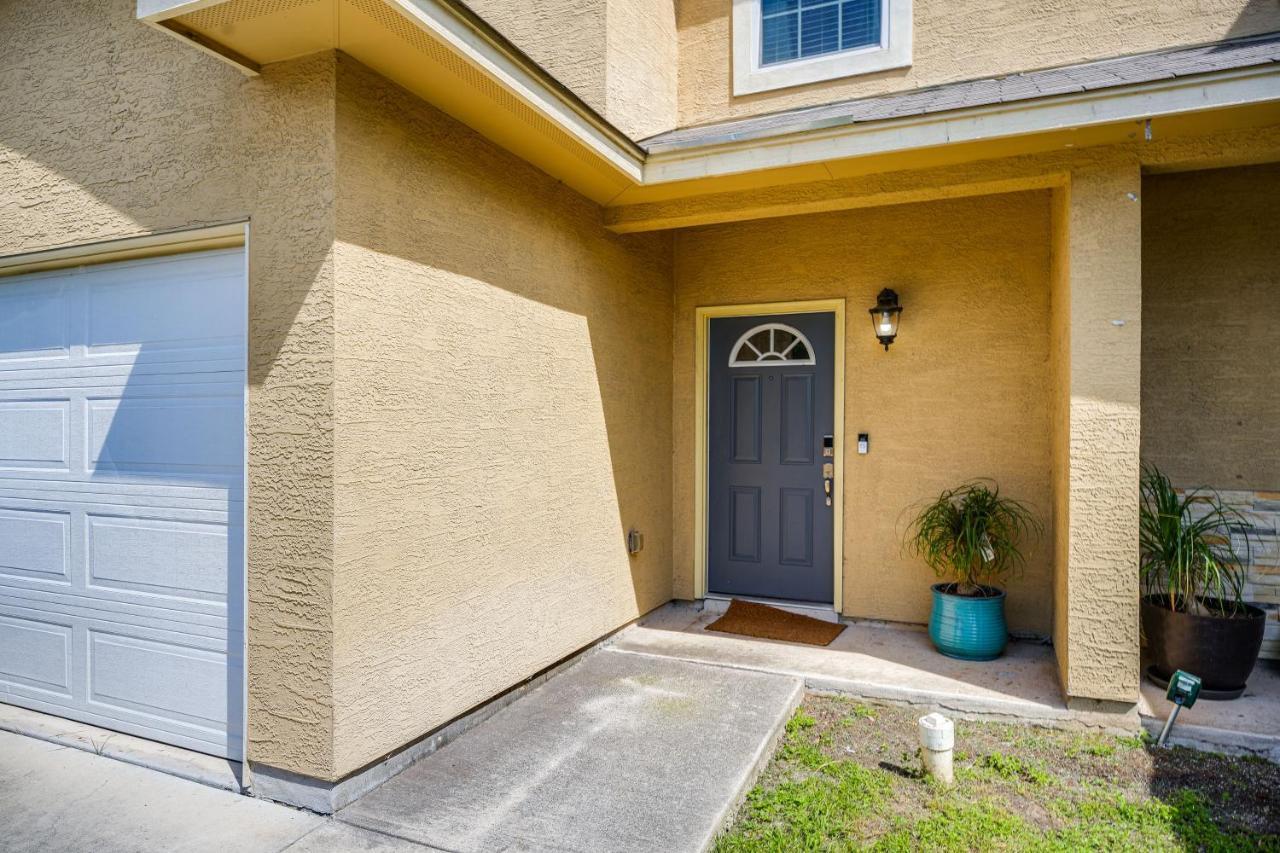 Holiday home Townhome About 2 Mi To Aquarium! San Antonio