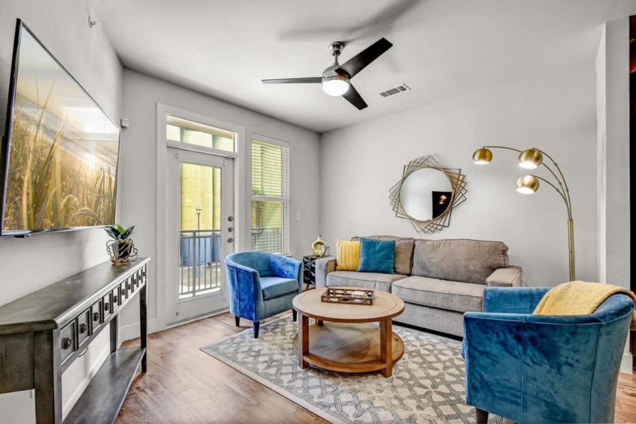 Upscale Riverwalk Alamo Pearl *