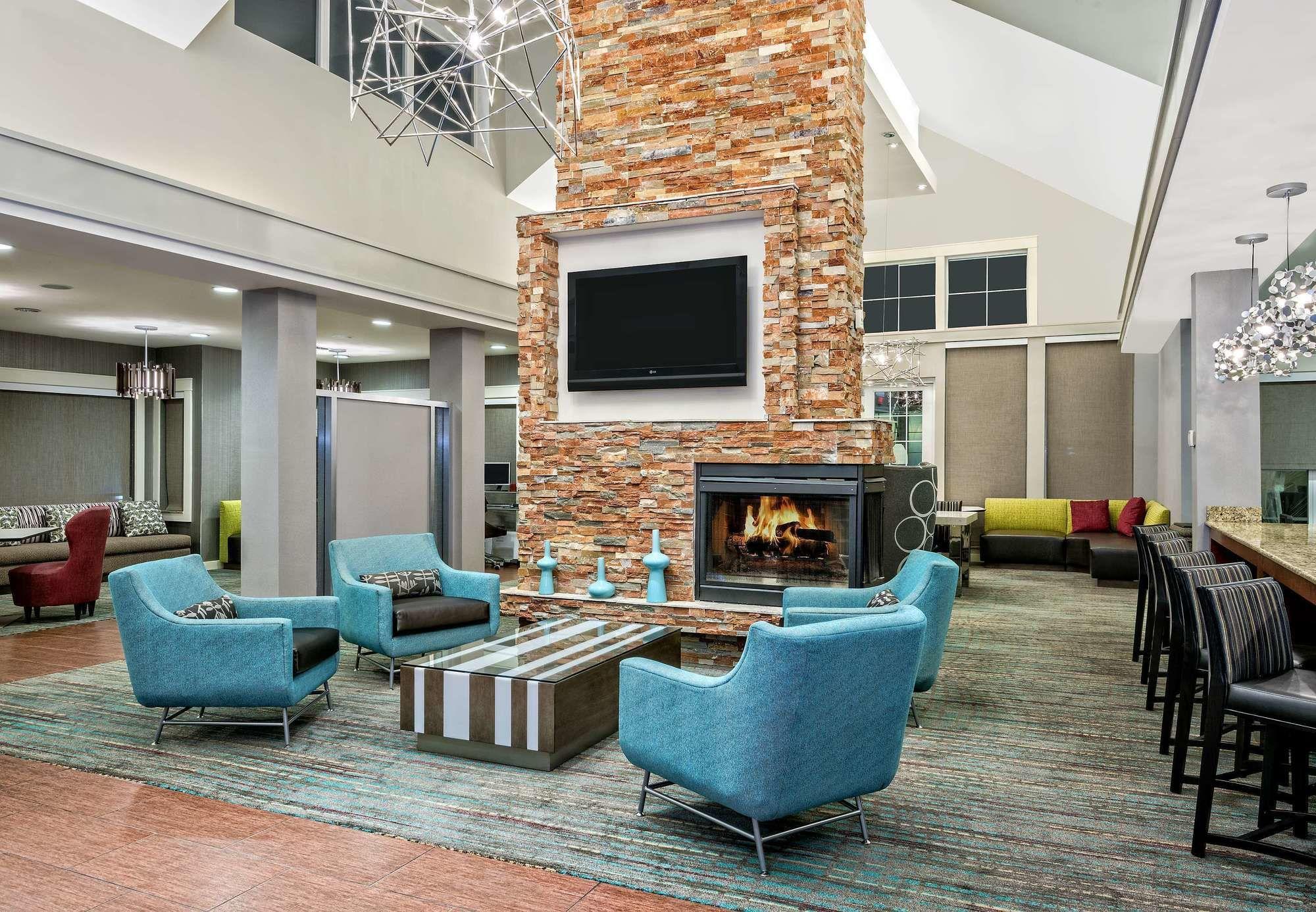 Hotel By Marriott Seaworld / Lackland