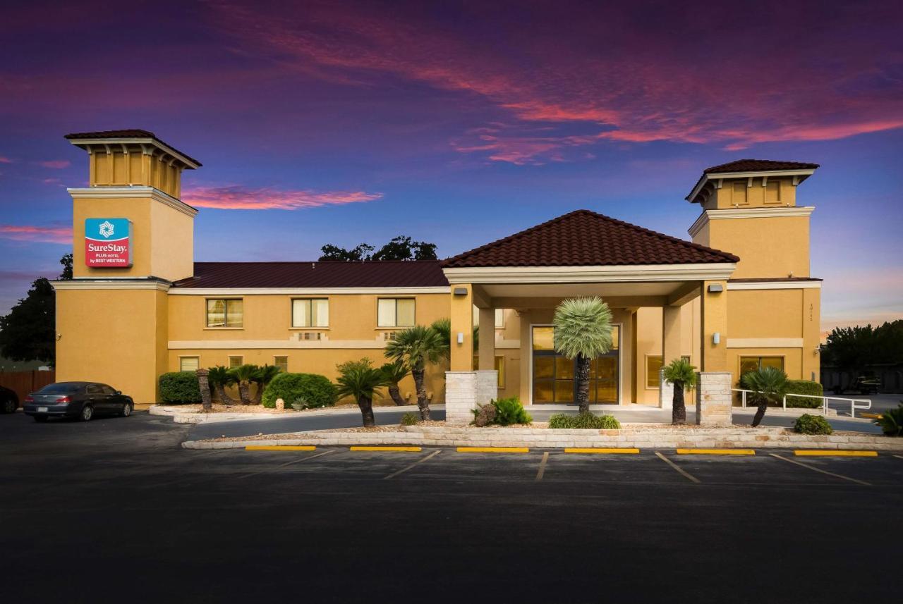 Surestay By Western North 3*