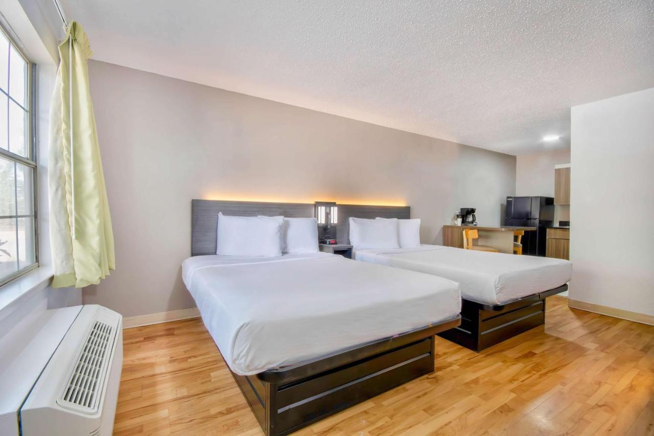 Hotel Studio 6-san Antonio, Tx - Six Flags San Antonio