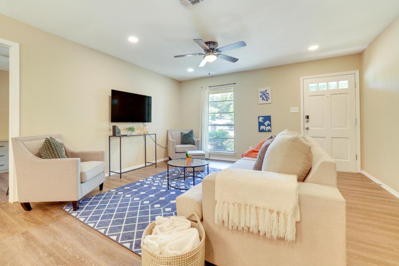 Holiday home Modern With Patio, Grill, Fire Pit! San Antonio