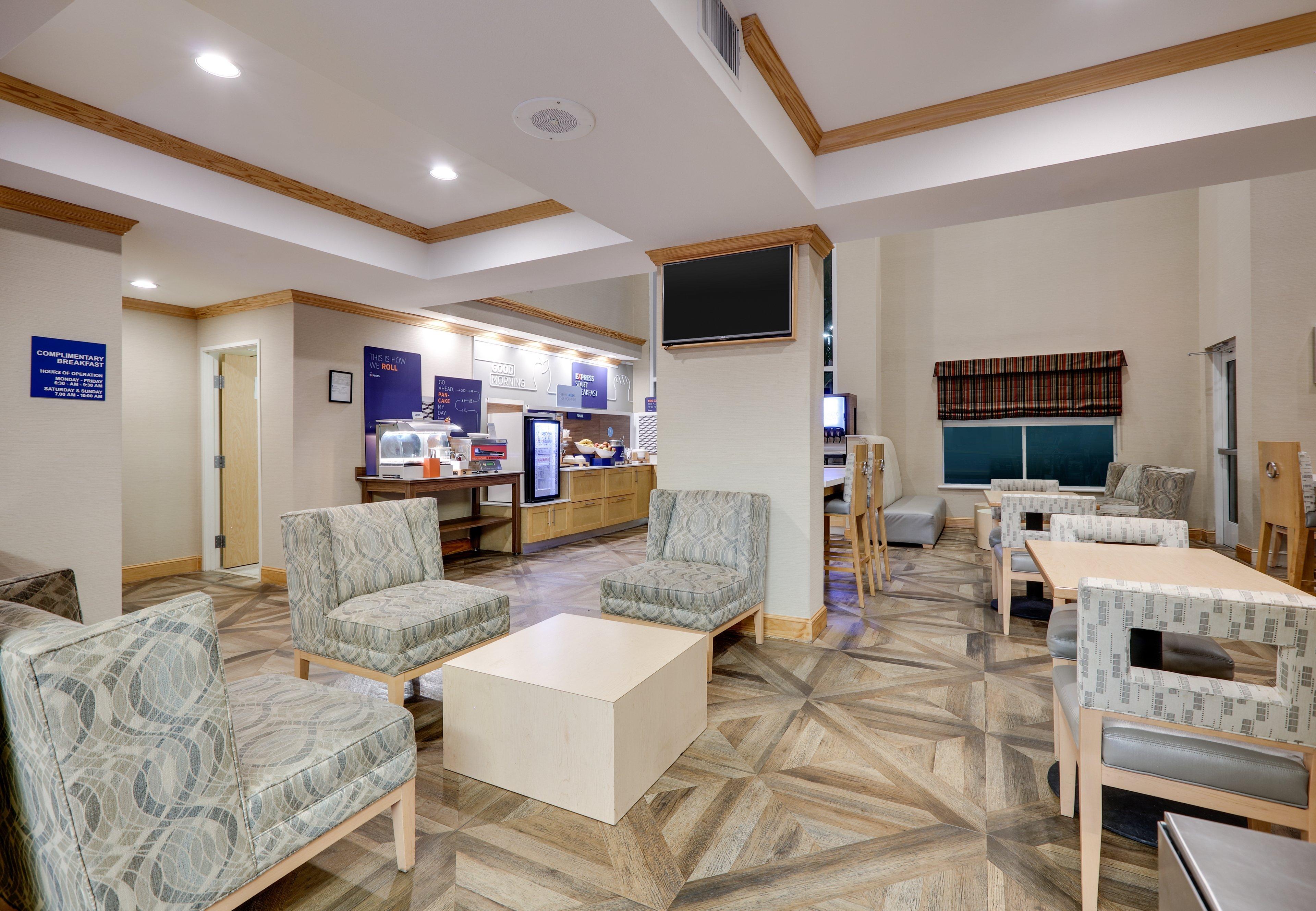 Express & Brooks Base By Ihg 3*