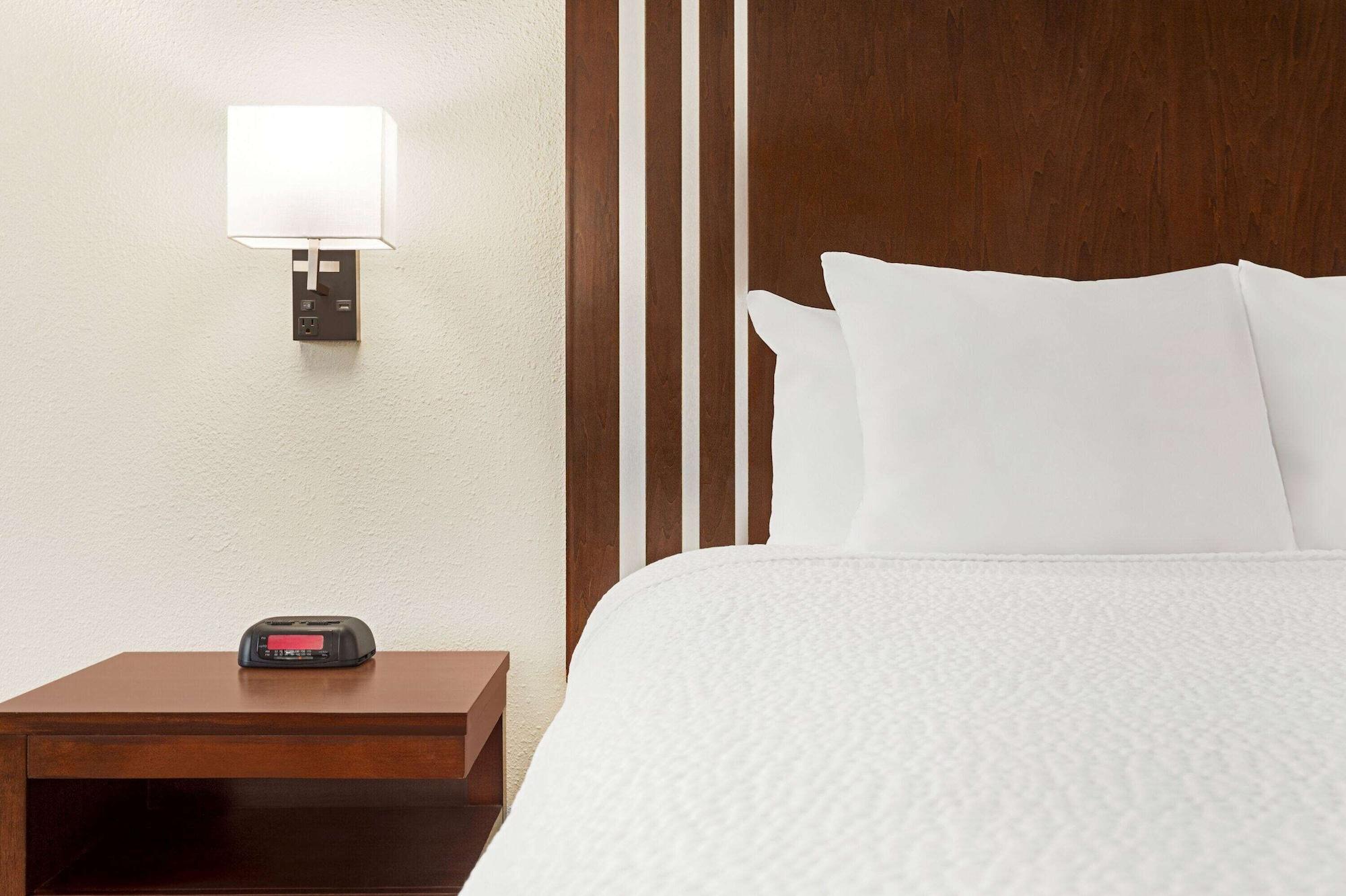 Ramada By Wyndham Near Seaworld - Lackland Afb San Antonio