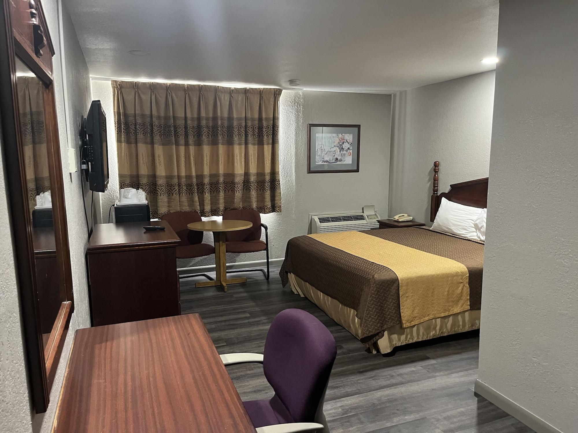 Mid Towne & Motel