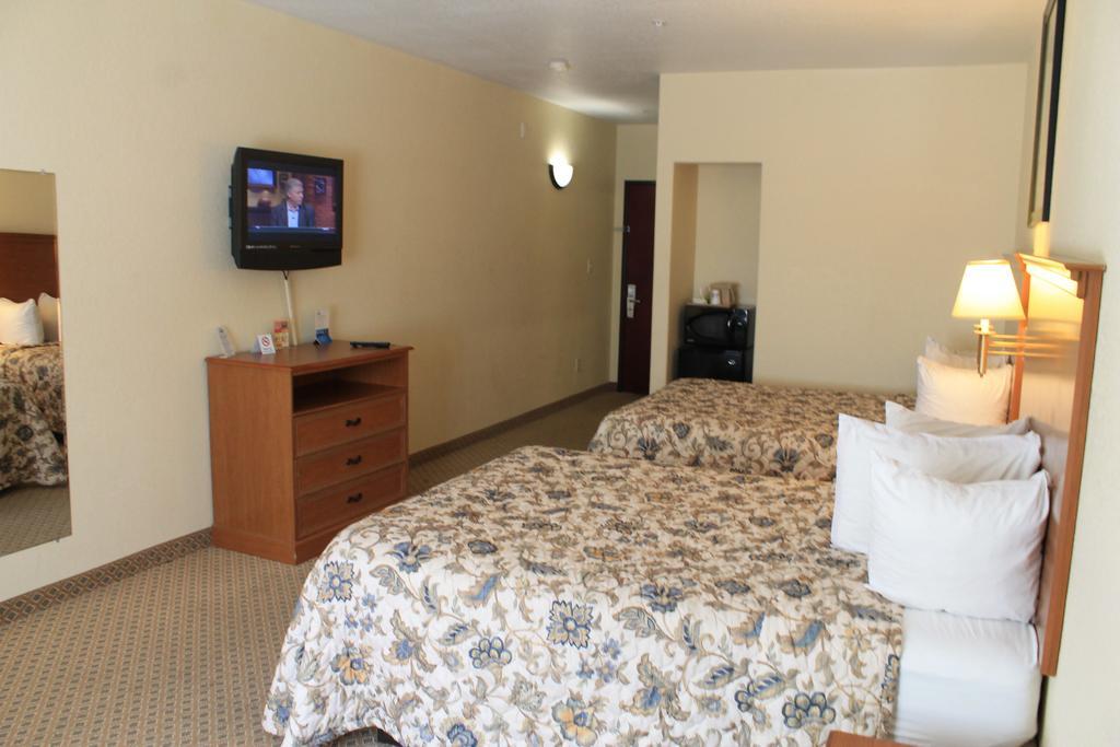 Days By Wyndham At Palo Alto San Antonio