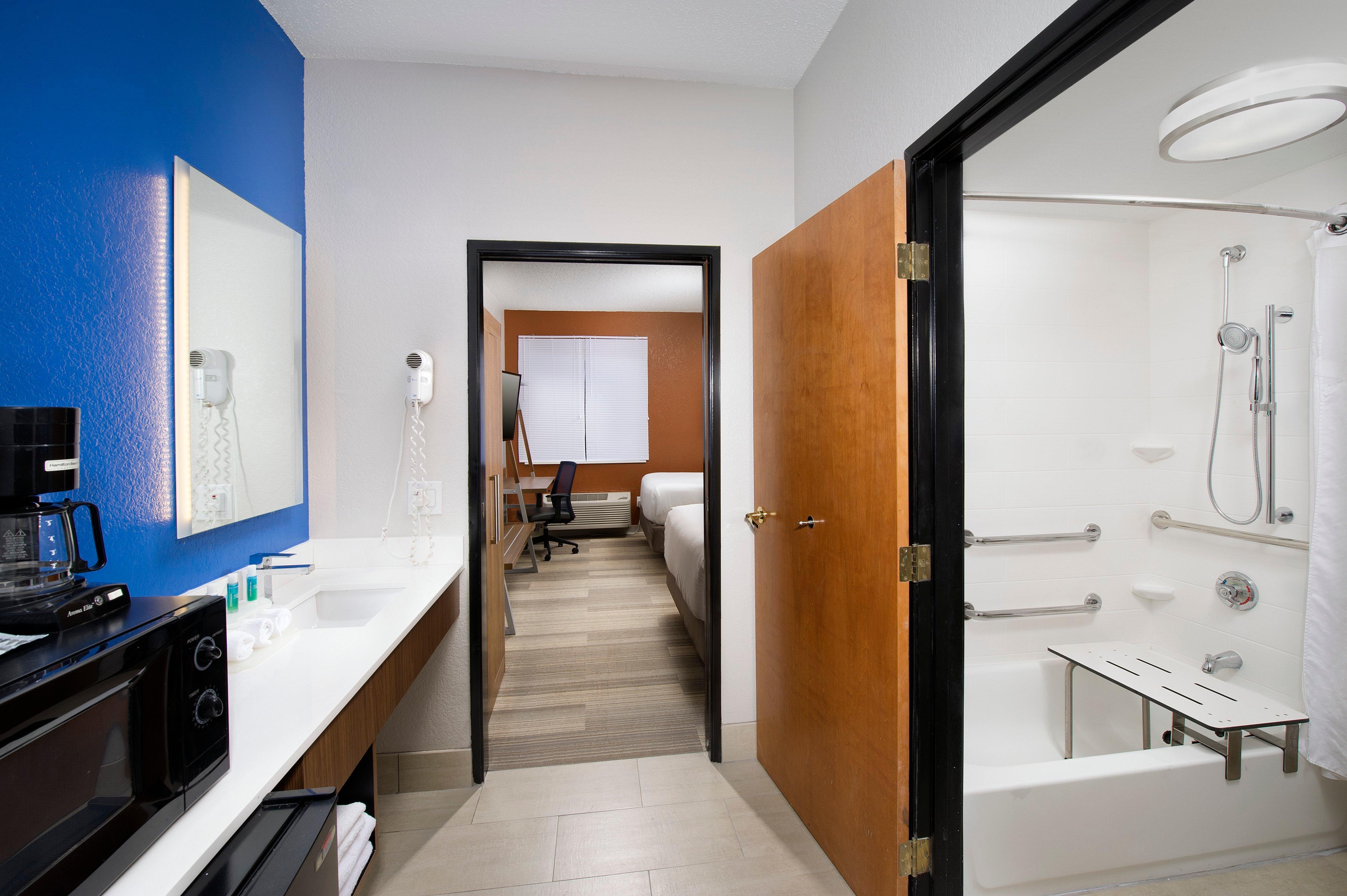 Express & - Downtown Market Area By Ihg 3*