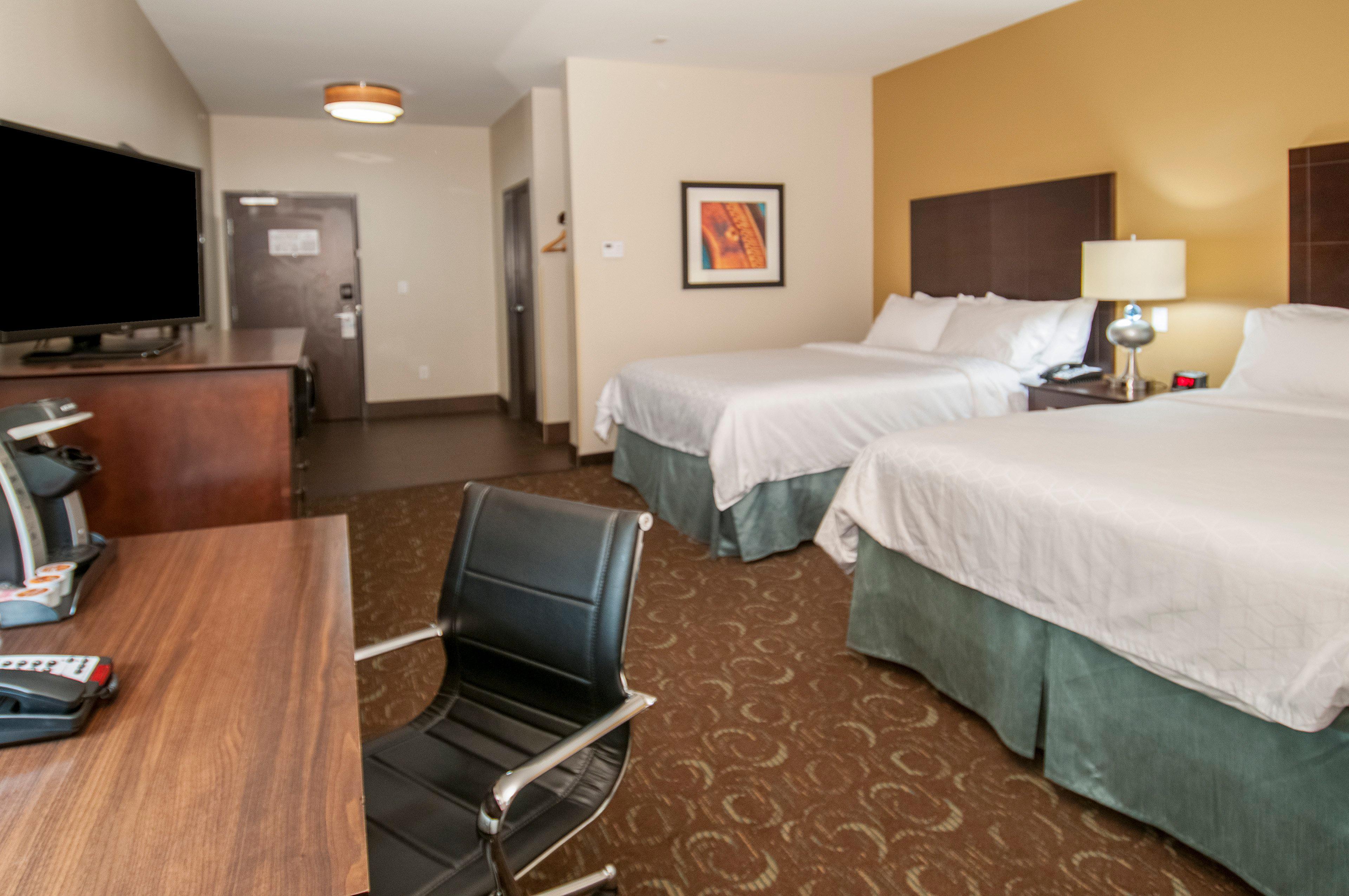Express & Frost Bank Center By Ihg Hotel 2*