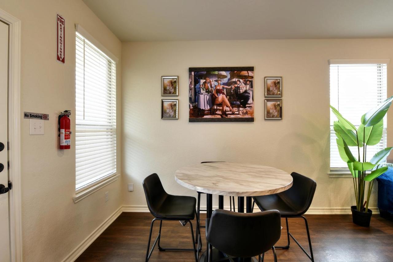 New 3 Bedroom Vacation Lackland/sea World/la Cantera
