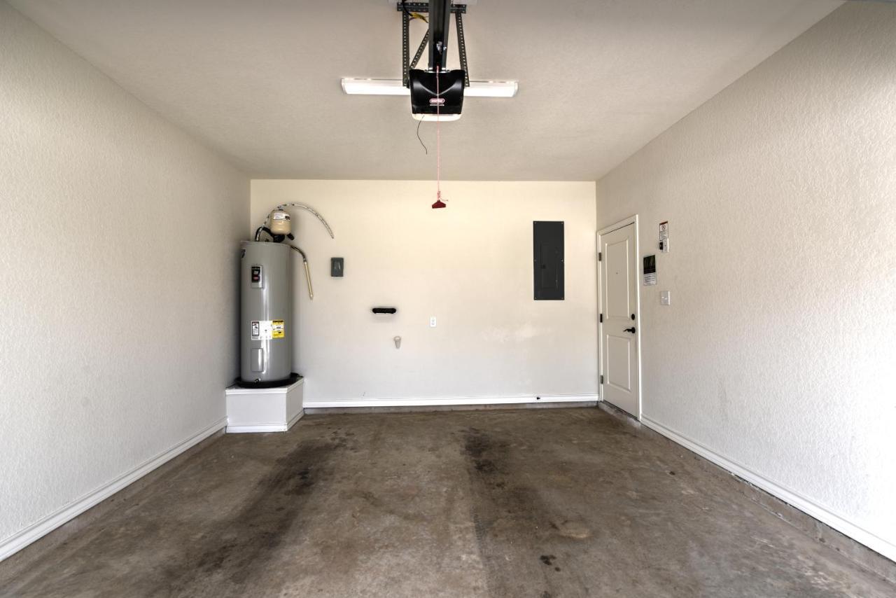 New 3 Bedroom Vacation Lackland/sea World/la Cantera