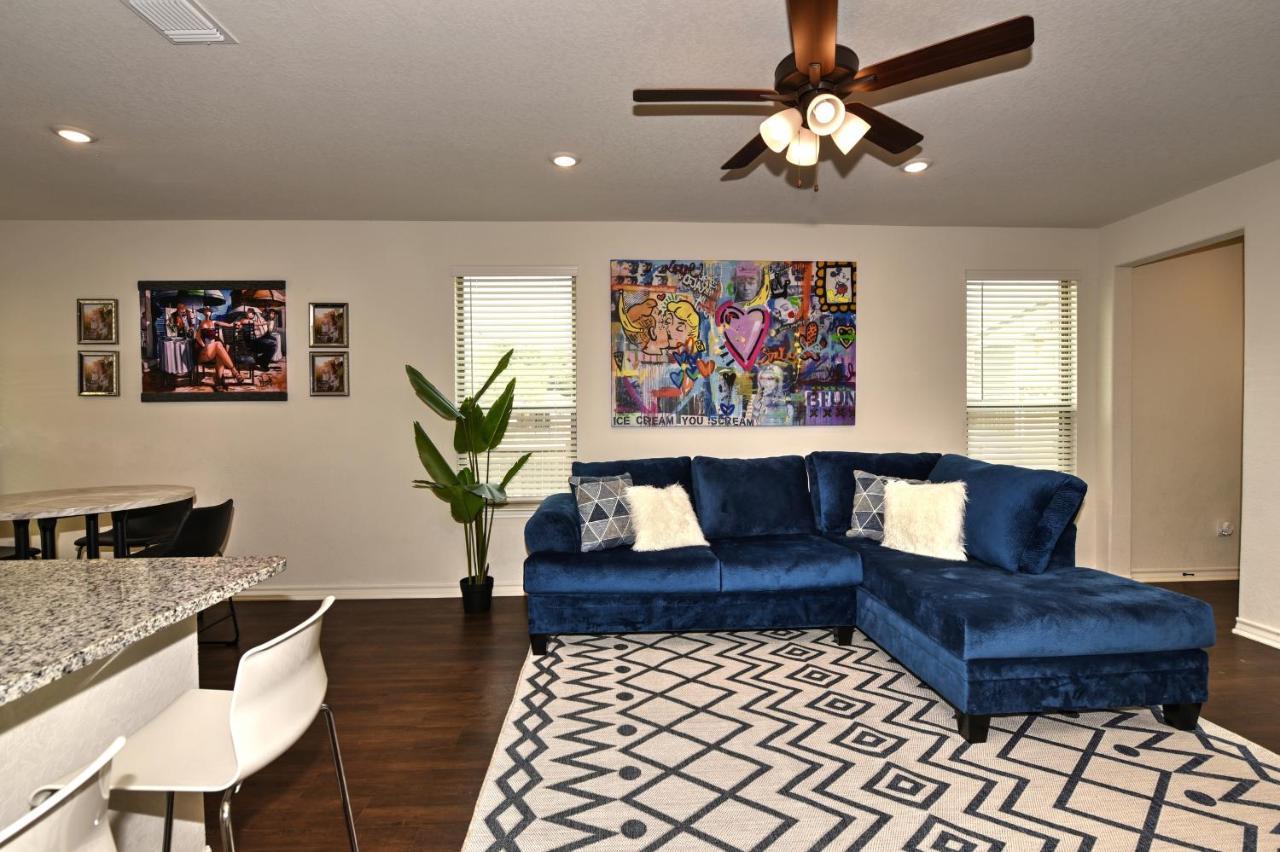 New 3 Bedroom Vacation Lackland/sea World/la Cantera Apartment *