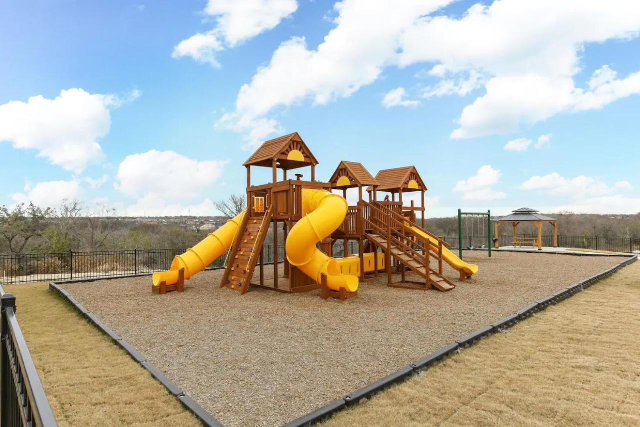 Apartment New 3 Bedroom Vacation Lackland/sea World/la Cantera