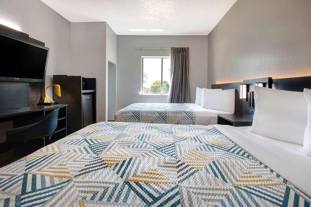 Hotel 6-san Antonio, Tx - South